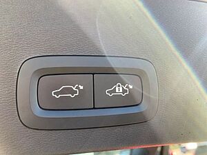 Volvo  T5 Recharge Plus Dark Abstandstempomat el.
