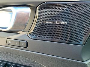 Volvo  T5 Recharge Plus Dark Abstandstempomat el.