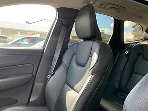 Volvo  T6 AWD Inscription Expression el. GSHD Abst