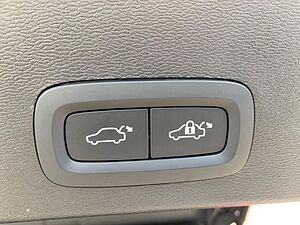 Volvo  T4 Recharge Plus Bright el. Sitze Navi harm
