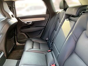 Volvo  T6 AWD Plus Dark Pilot Assist Abstandstempom