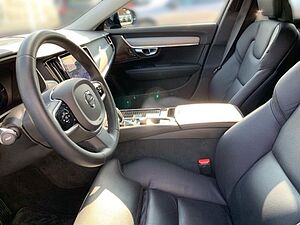 Volvo  T6 AWD Plus Dark Pilot Assist Abstandstempom