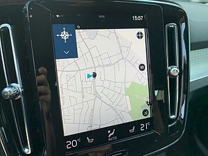 Volvo  T3 Momentum Pro Navi Sitzheizung Kamera Len