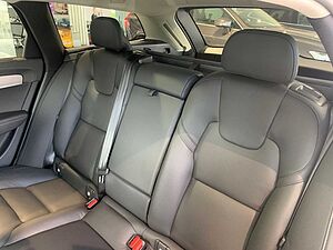 Volvo  B4 Ultimate Dark el. GSHD HUD Standheizung V