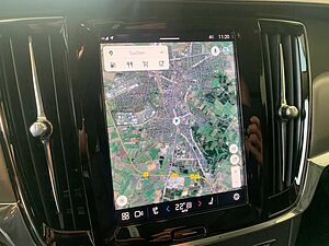 Volvo  B4 Ultimate Dark el. GSHD HUD Standheizung V