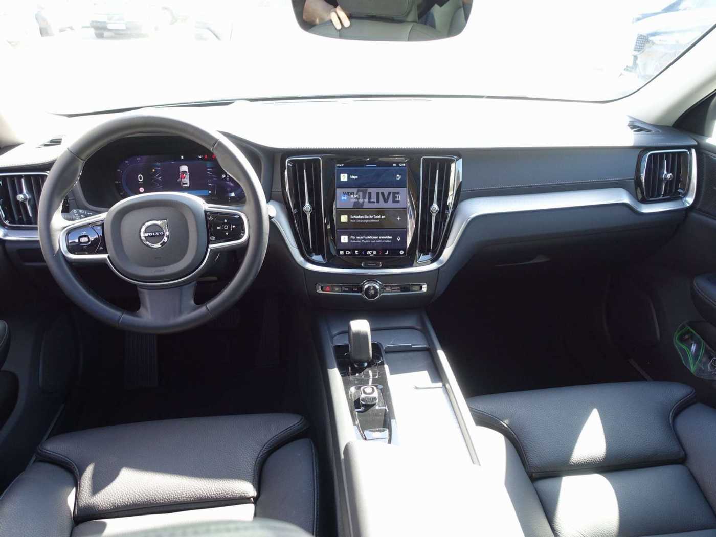 Volvo  Ultimate B5 AWD/HeadUP/Pano