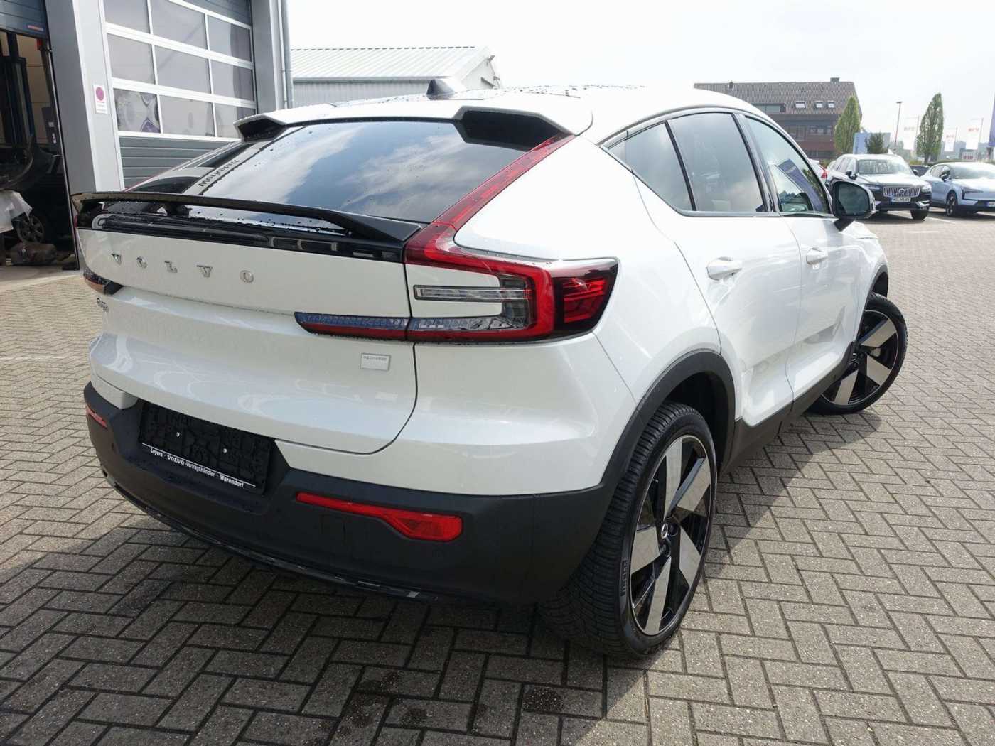 Volvo  Recharge Plus Single Extended Range/BLS/CAM