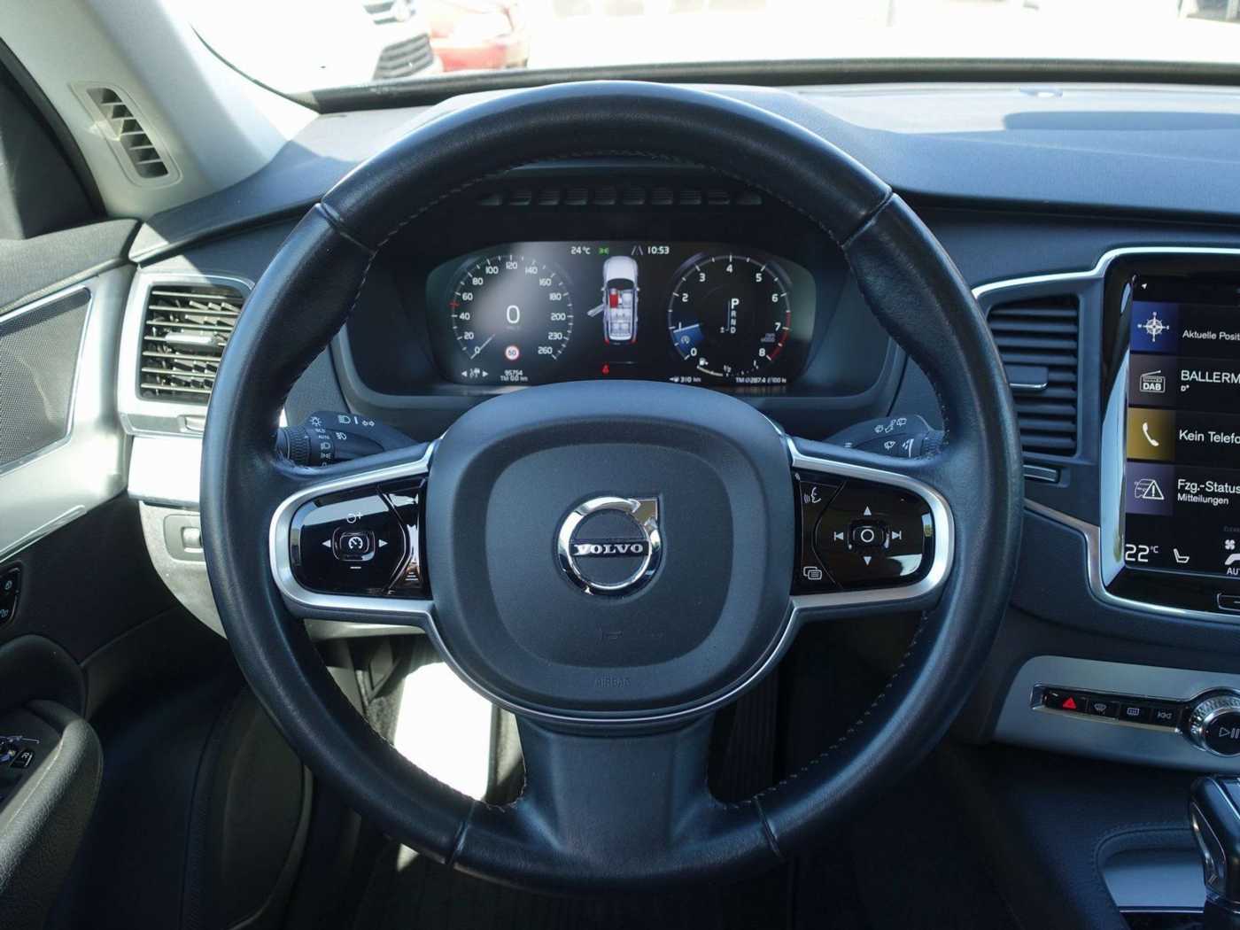 Volvo  T6 AWD Momentum Leder/ACC/Kamera/AHK