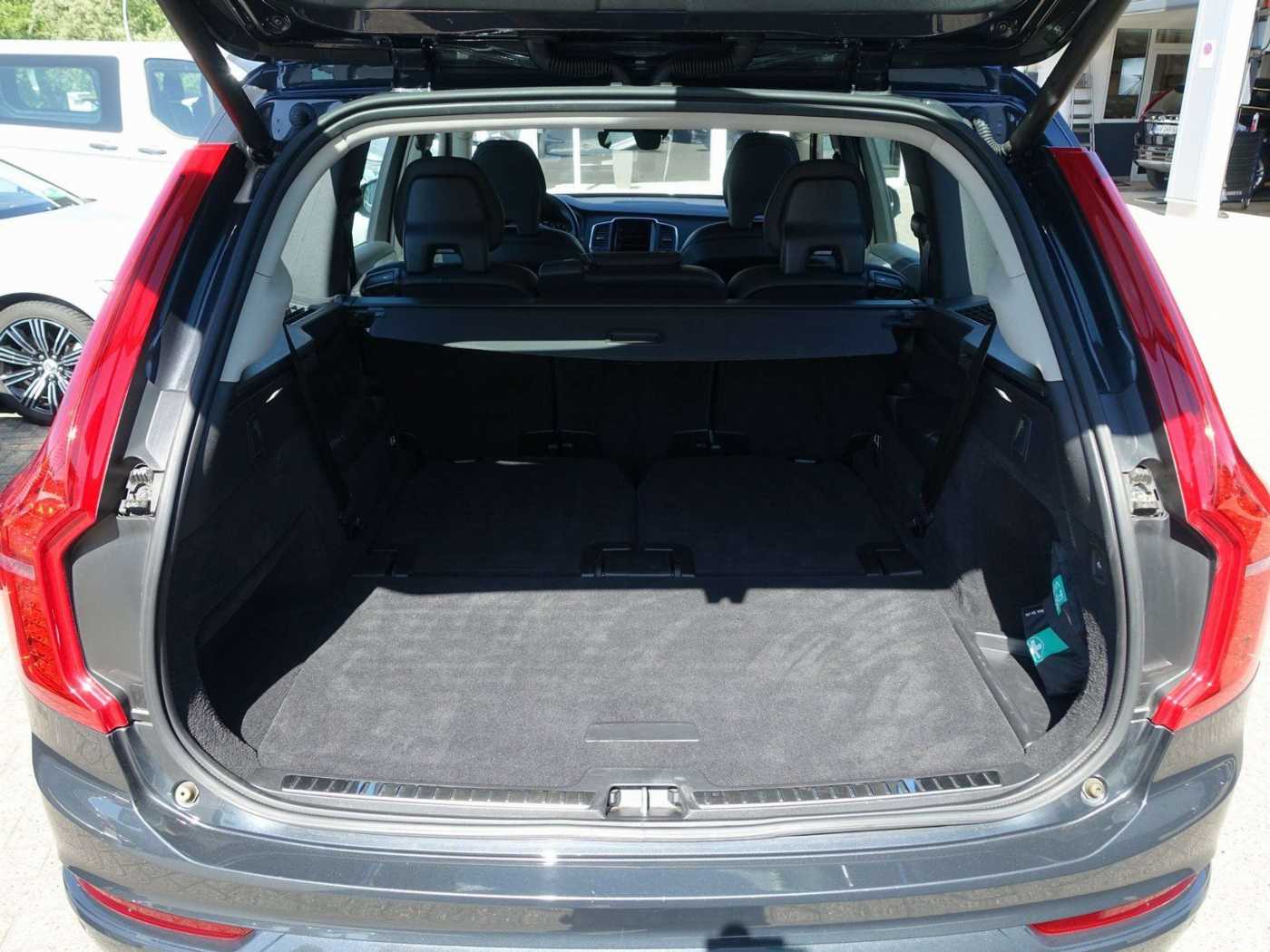 Volvo  T6 AWD Momentum Leder/ACC/Kamera/AHK