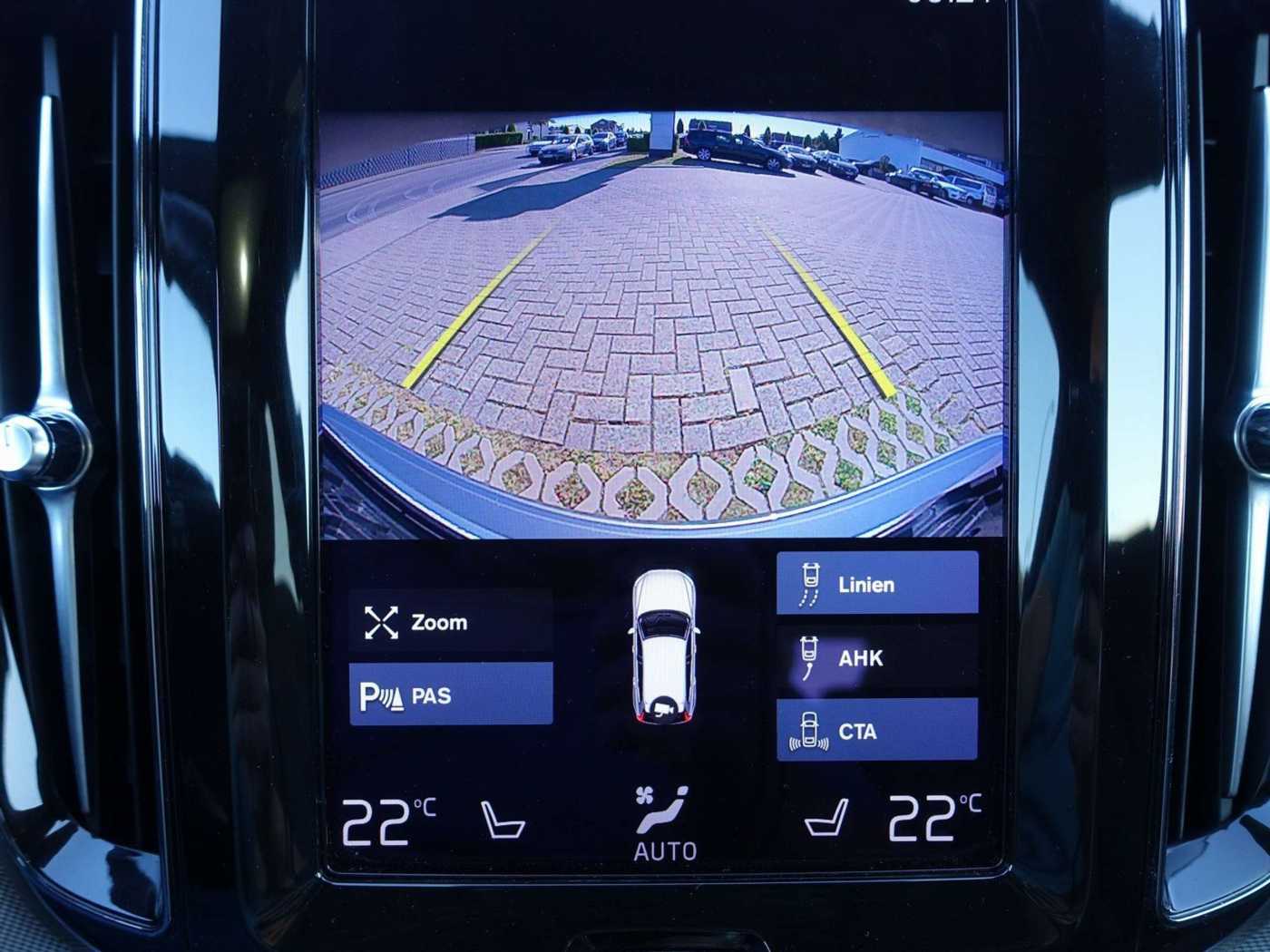 Volvo  T6 AWD Recharge R-Design/AHK/H&K/Pano/CAM