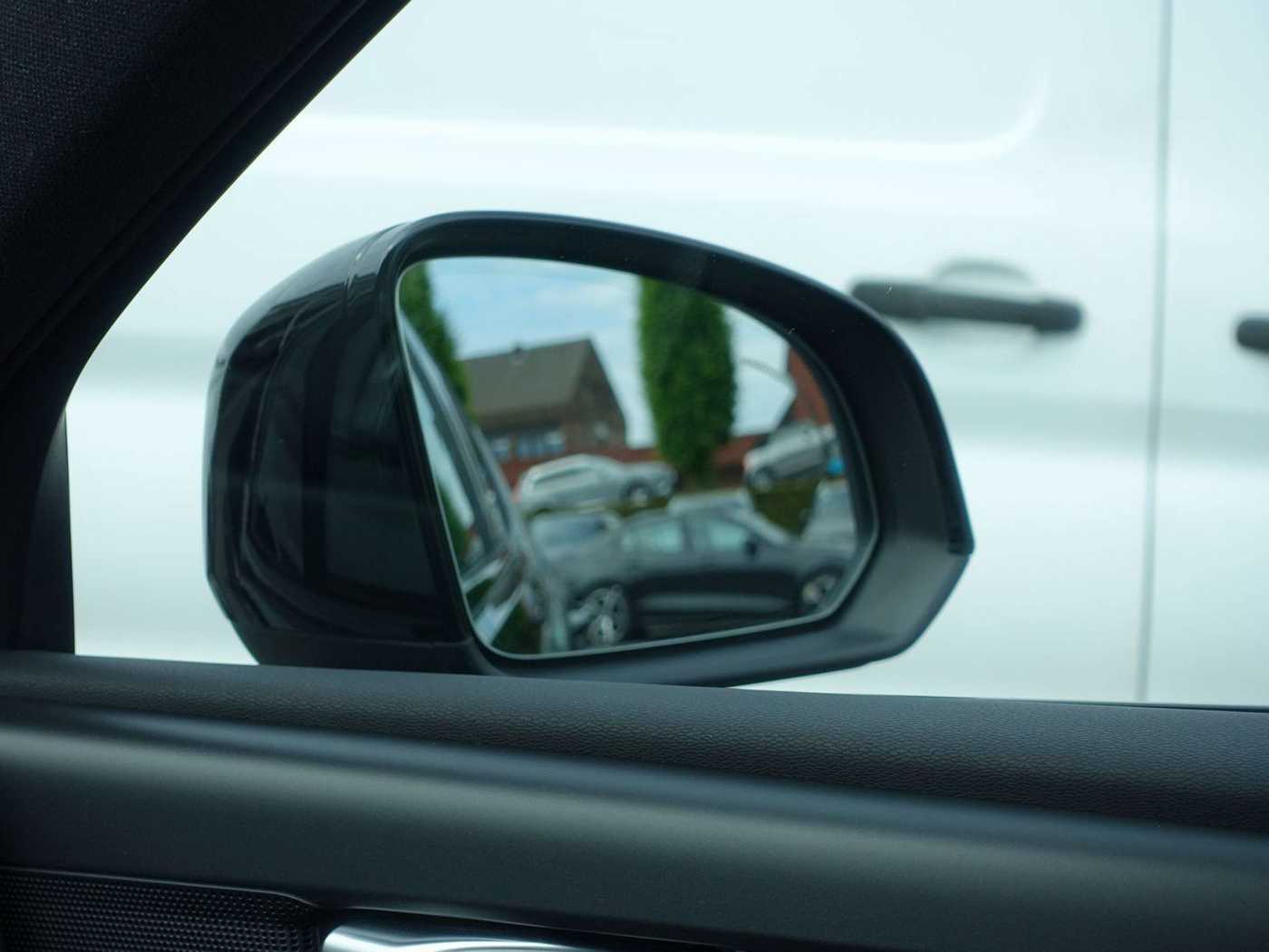 Volvo  Recharge Plus/Kamera/BLIS/Carplay