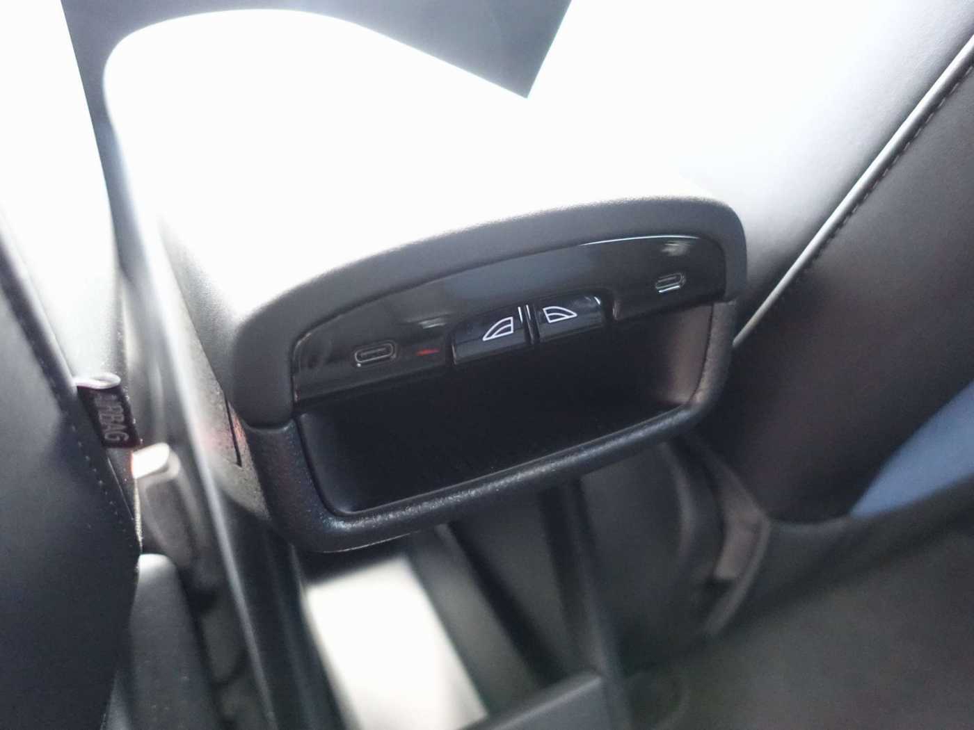 Volvo  Plus, Twin Motor Performance/Kamera/H&K/BLS