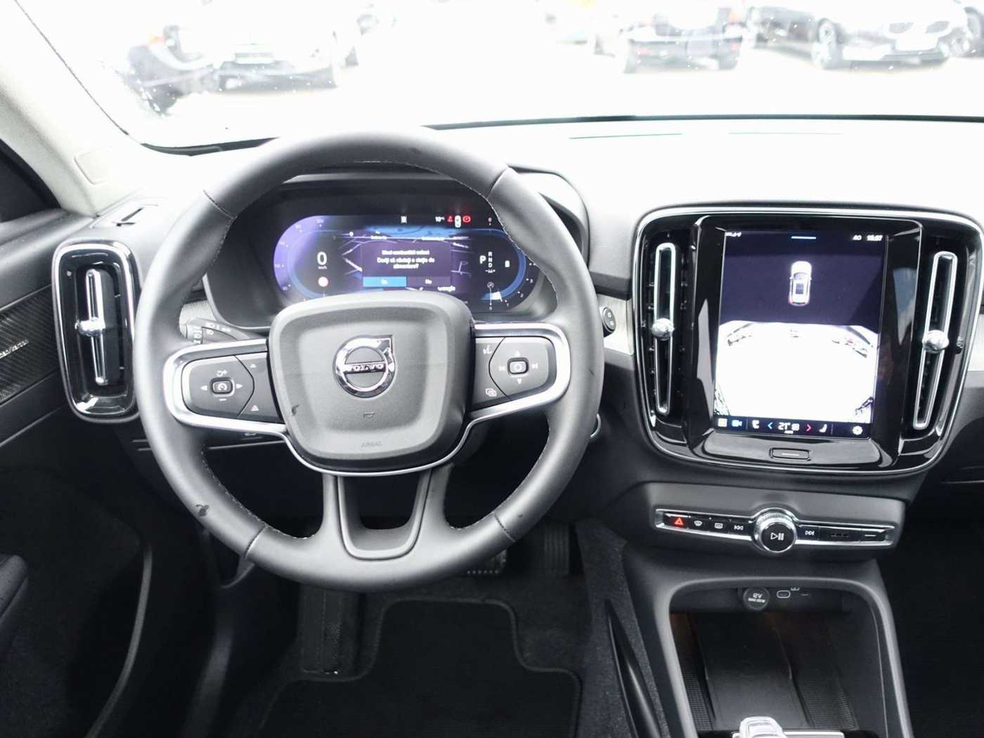 Volvo  Ultra B4 Dark/Pano/BLIS/Kamera/Memory/H&K