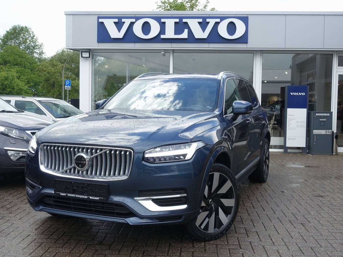 Volvo  Plus T8 AWD/Bright/B&W/AHK/FourC/Pano/360°