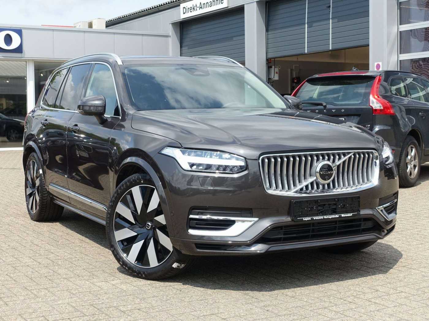 Volvo  Recharge Plus T8 AWD Pano,360°, FourC, LED
