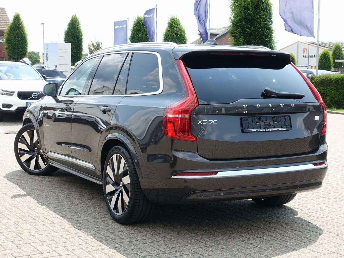 Volvo  Recharge Plus T8 AWD Pano,360°, FourC, LED