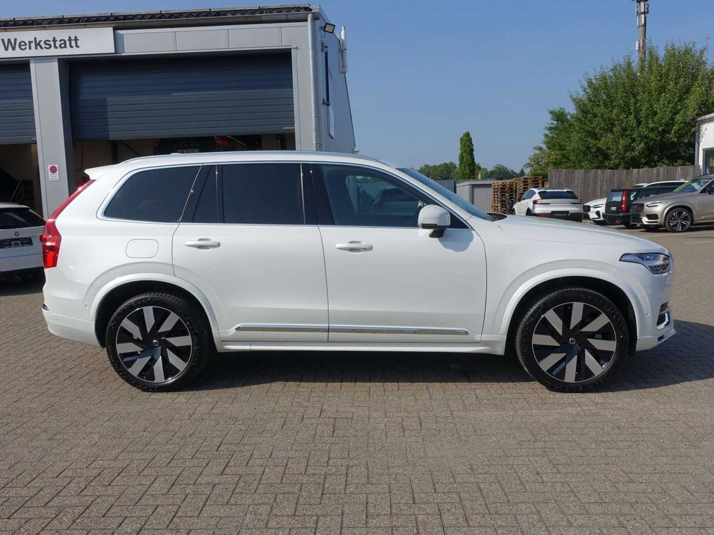 Volvo  Recharge Ultimate T8 AWD/360°Cam/Massage