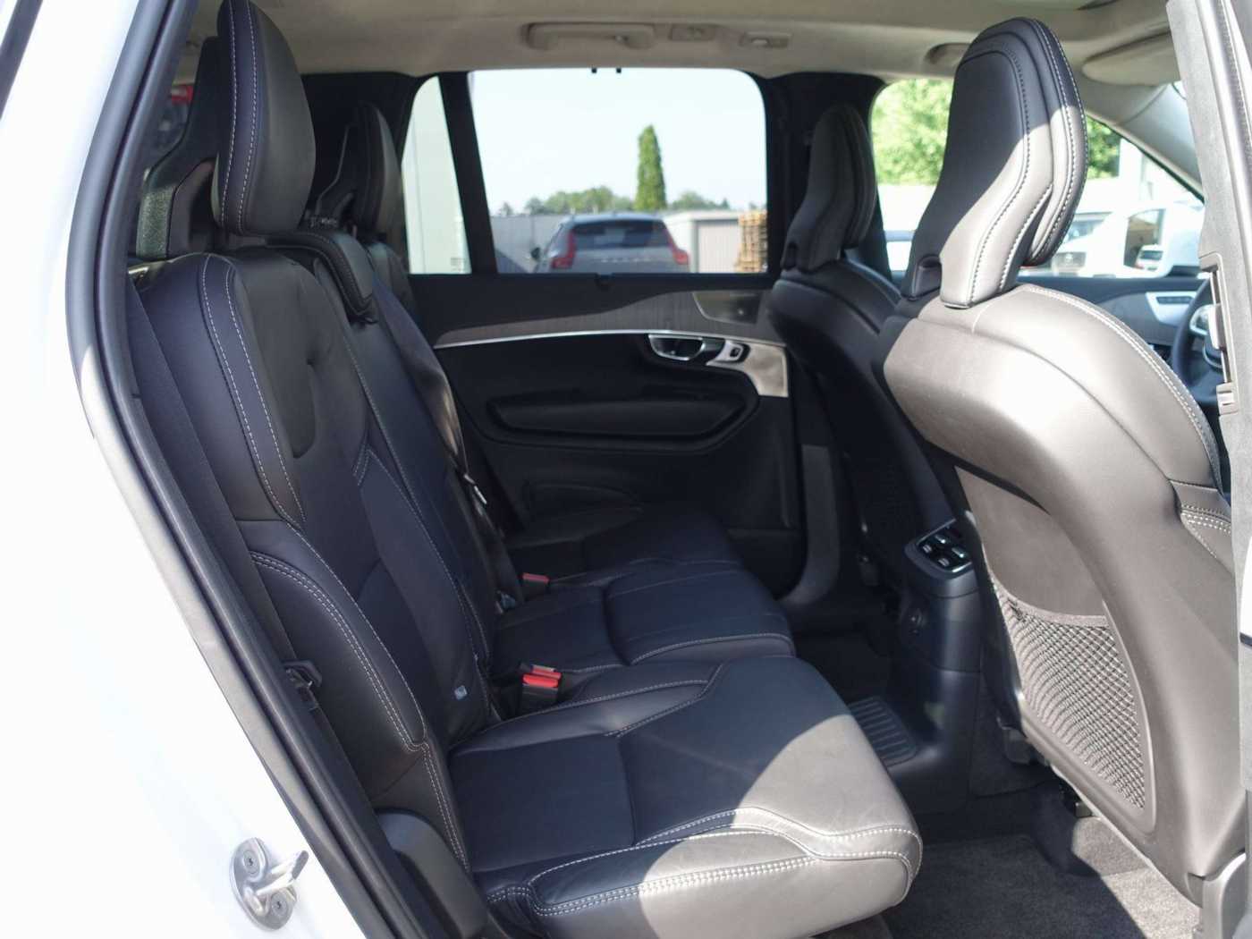 Volvo  Recharge Ultimate T8 AWD/360°Cam/Massage