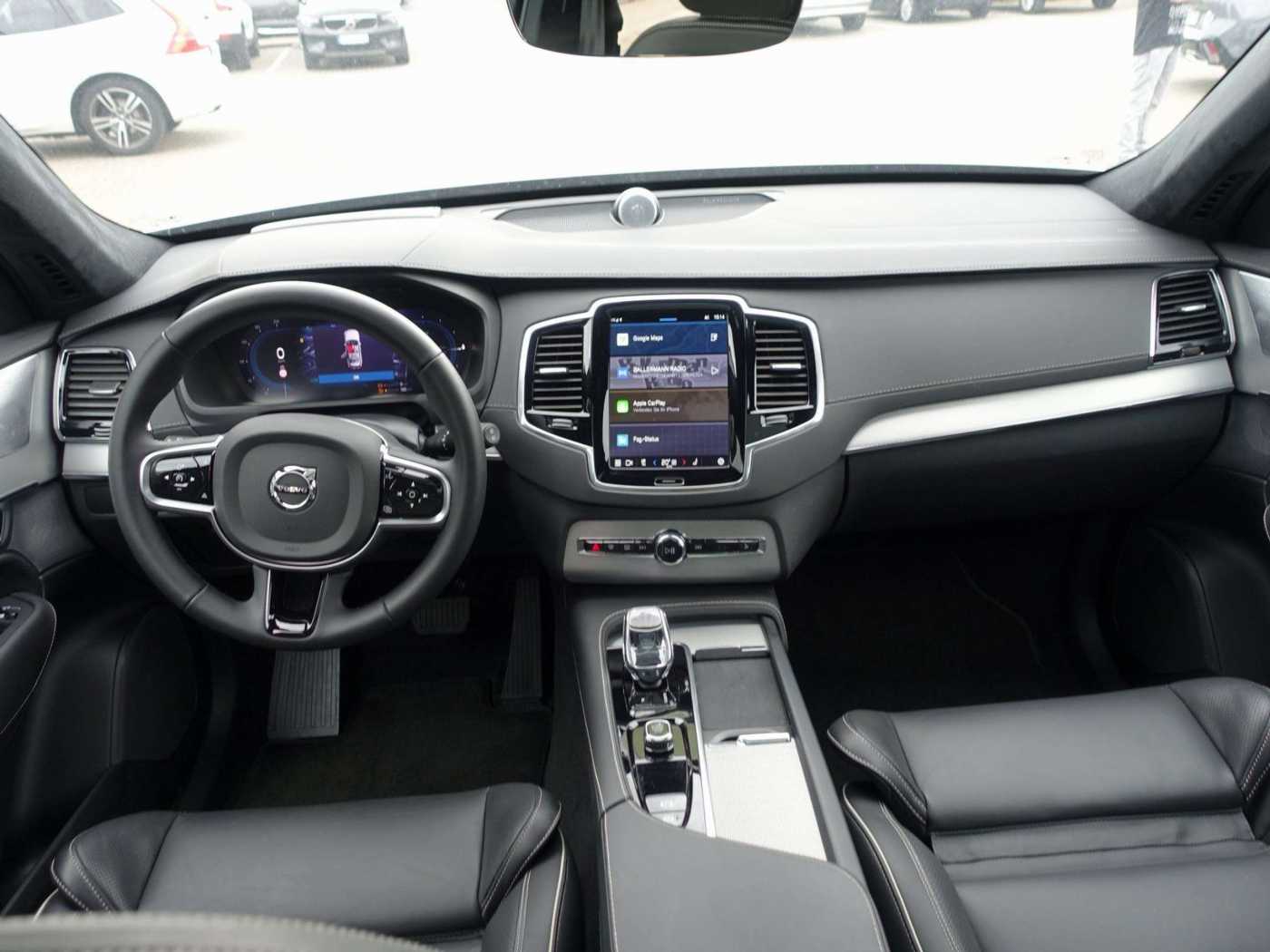 Volvo  Recharge Ultimate Dark T8 AWD/B&W/360°/Pano