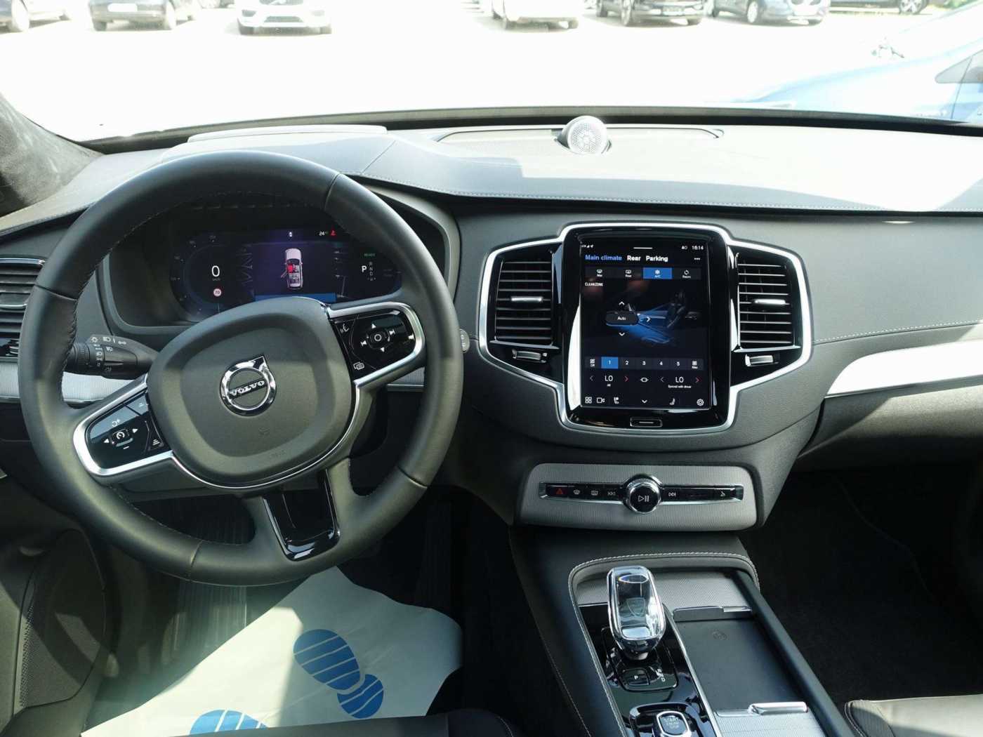 Volvo  Recharge Ultimate T8 AWD/FourC/AHK/B&W/Pano