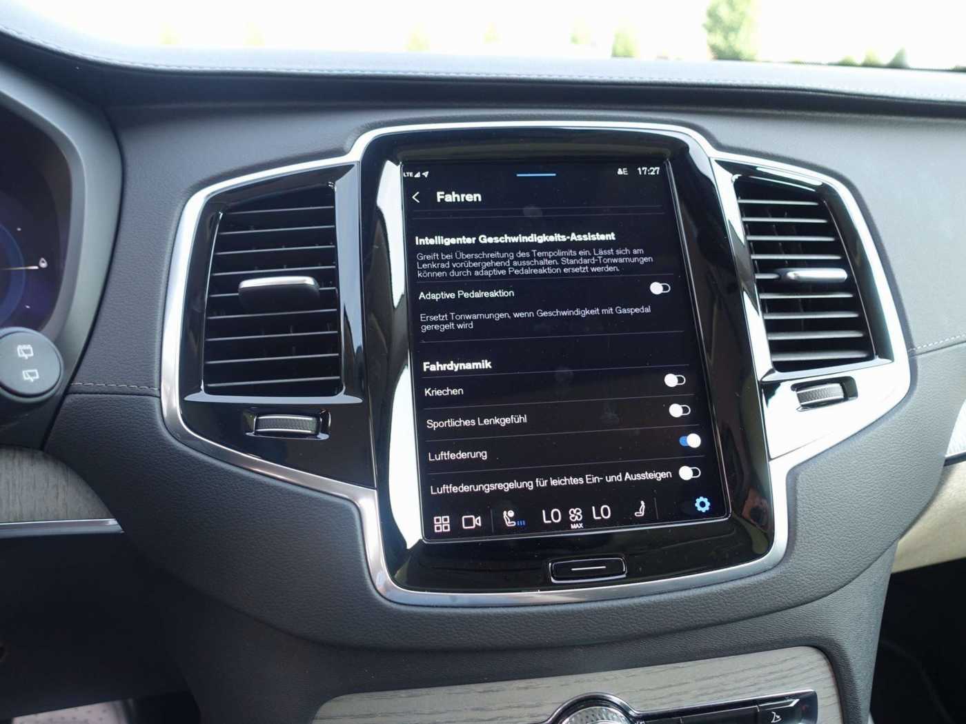 Volvo  Recharge Plus T8 AWD/FourC/360°Cam/Pano.