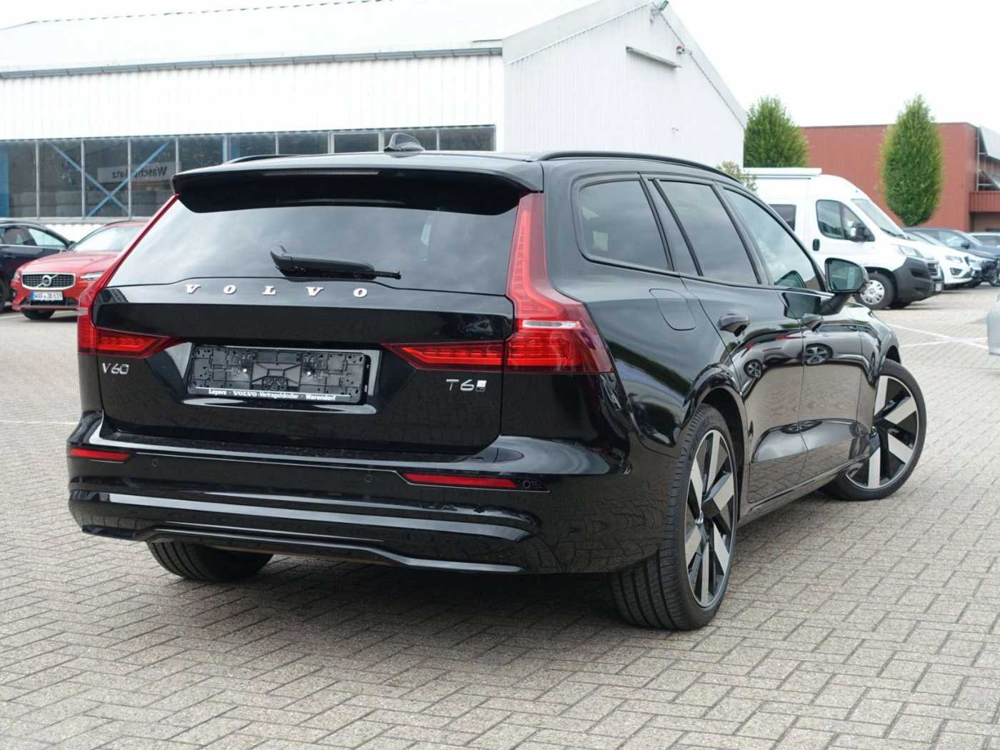 Volvo  Plus T6 AWD Plug-in Hybrid/Pano/360°/AHK