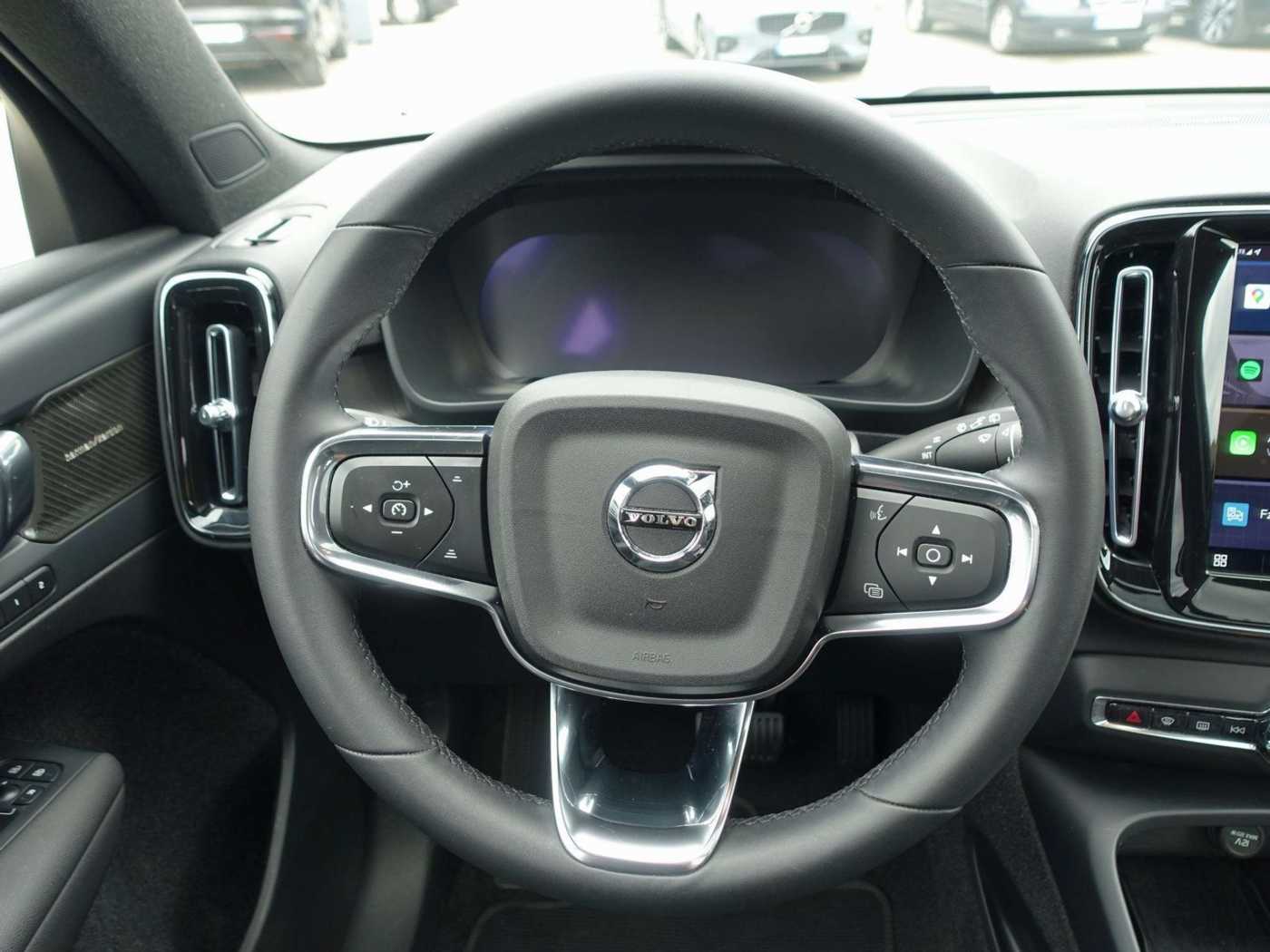 Volvo  Recharge Single Motor Ultimate PANO/360°KAM