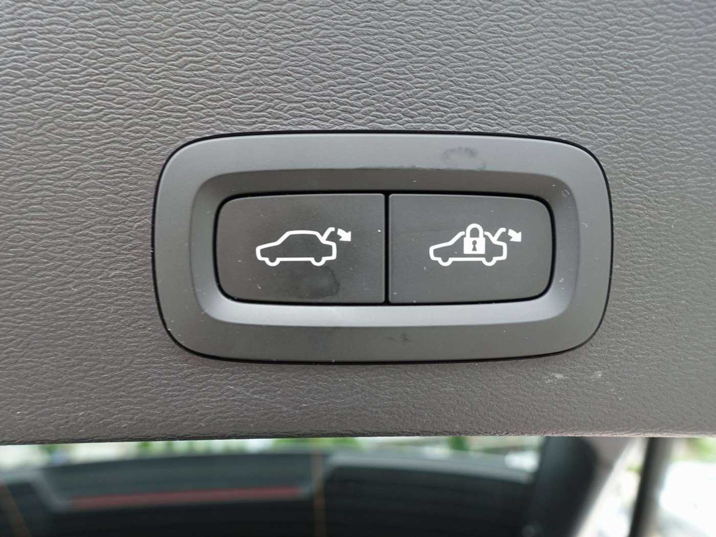Volvo  Recharge Single Motor Ultimate PANO/360°KAM