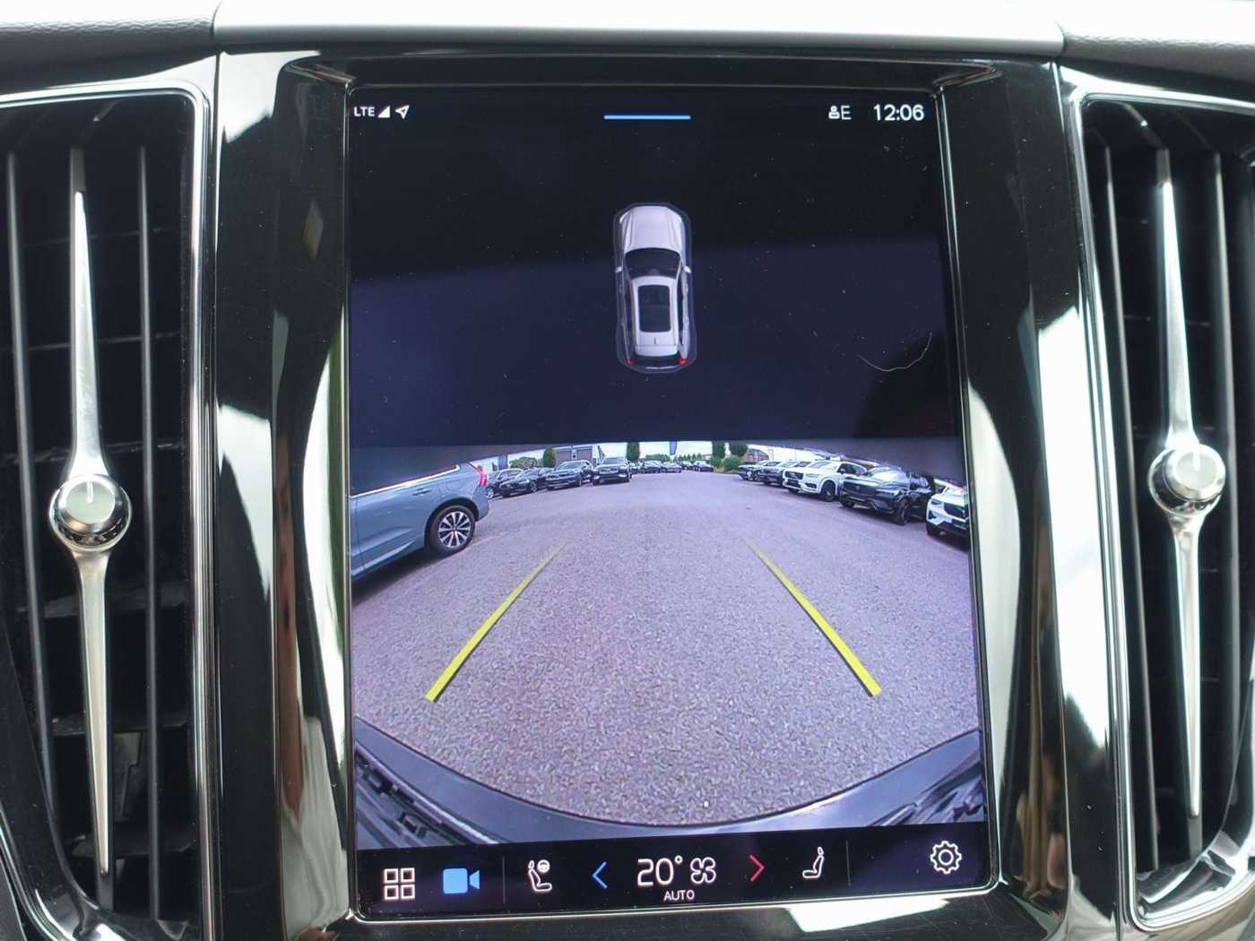 Volvo  Recharge Plus Dark T8 AWD PANO/AHK/BLIS/KAM