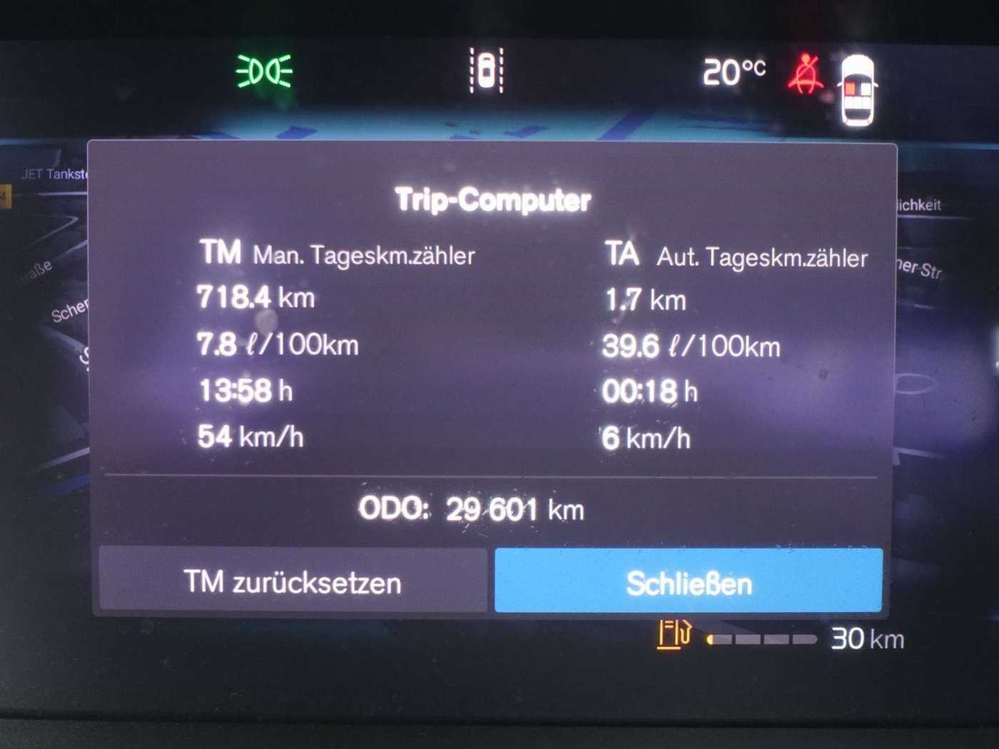 Volvo  Ultimate Dark B5 AWD Benzin PANO/HUD/BLIS