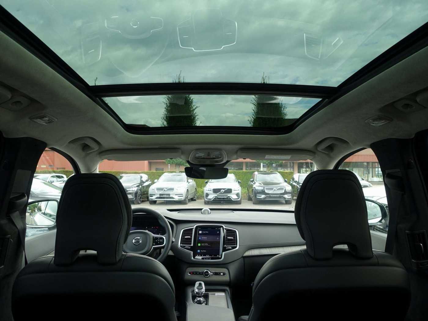Volvo  Ultra T8 AWD Plug-In 360°/PANO/B&W/HUD/BLIS