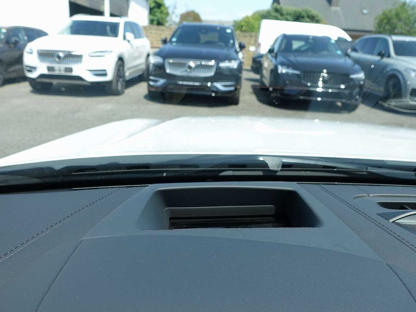 Volvo  Recharge Ultimate T8 AWD/B&W/HeadUp/360°Cam