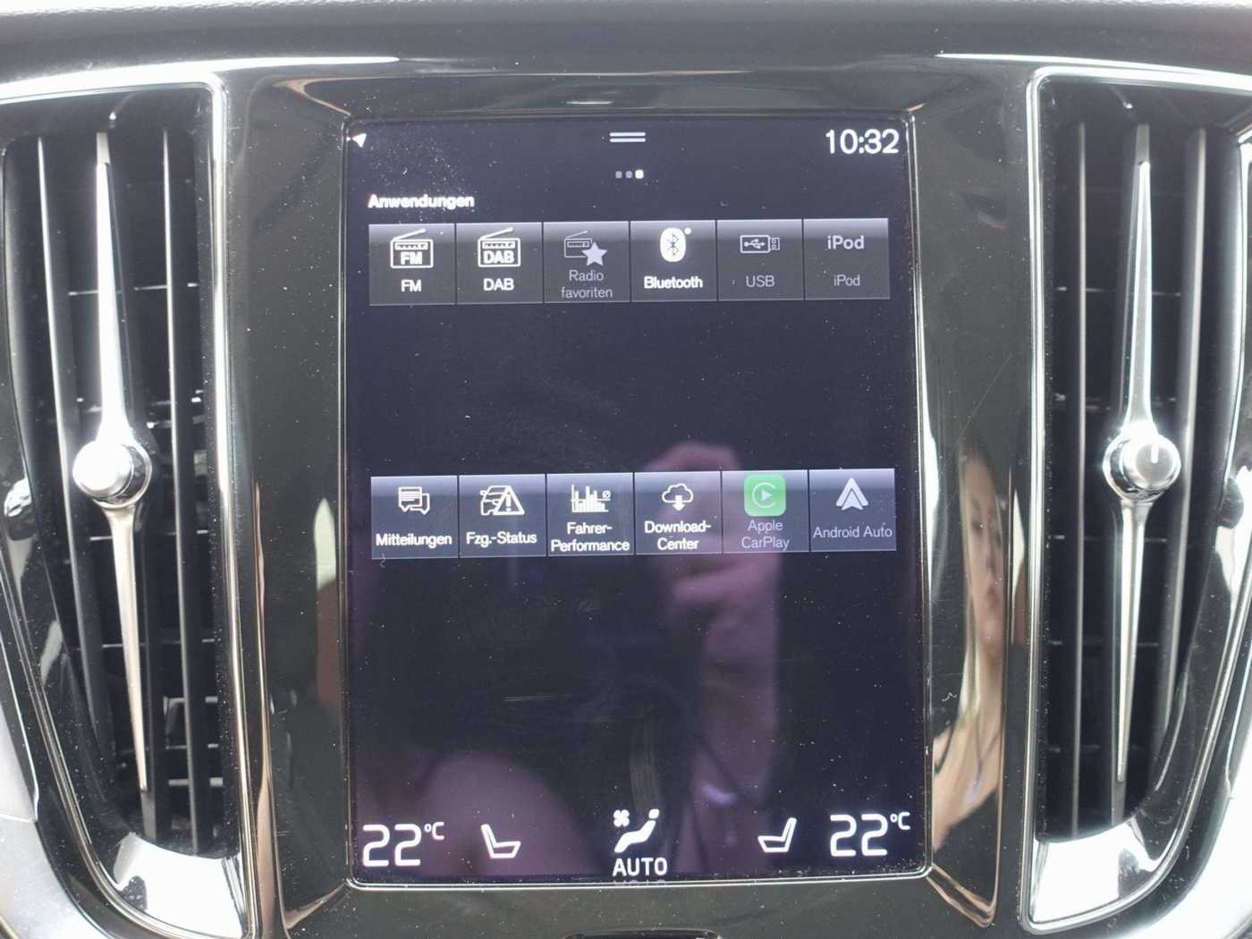 Volvo  V 60 D3 Momentum/360°Cam/BLIS/Sitzhz. /Intellis.