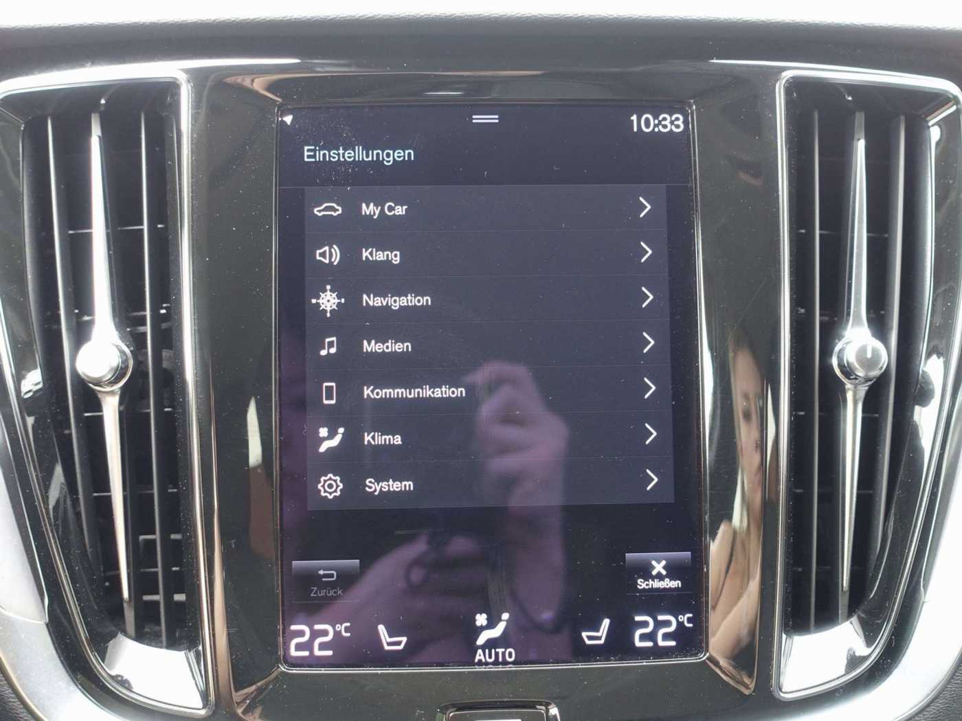 Volvo  V 60 D3 Momentum/360°Cam/BLIS/Sitzhz. /Intellis.