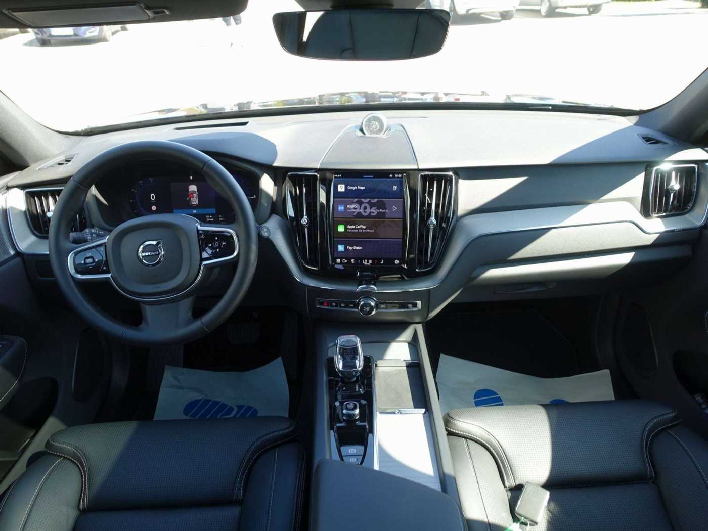 Volvo  Black Edition Plus T8 AWD/HeadUP/360°/B&W