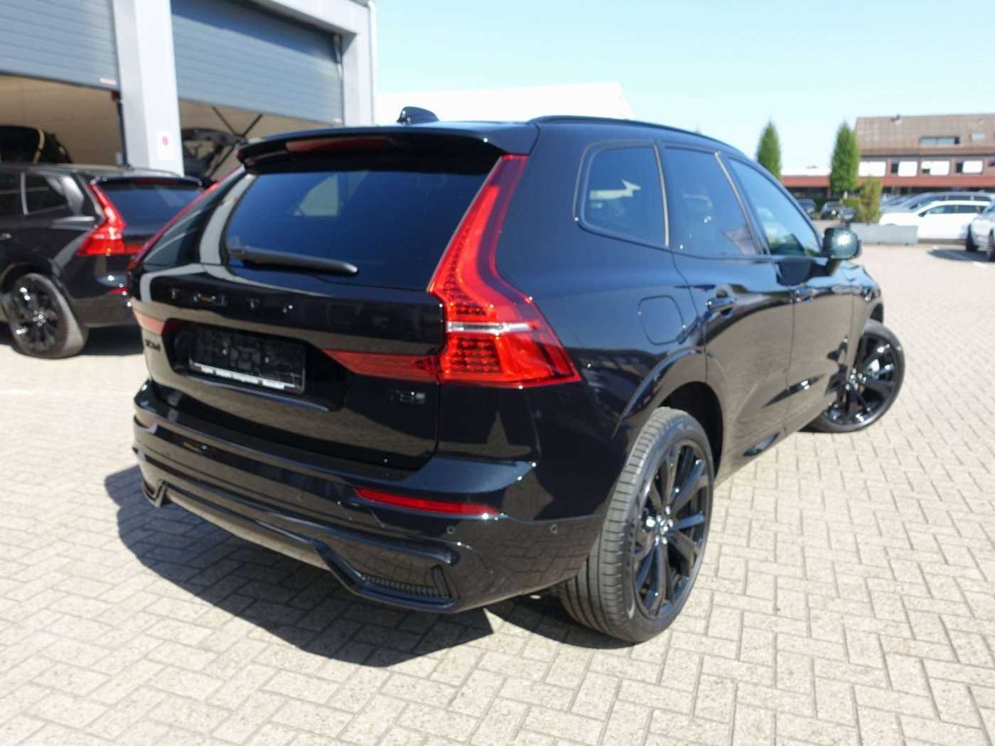 Volvo  Black Edition Plus T8 AWD/HeadUP/360°/B&W