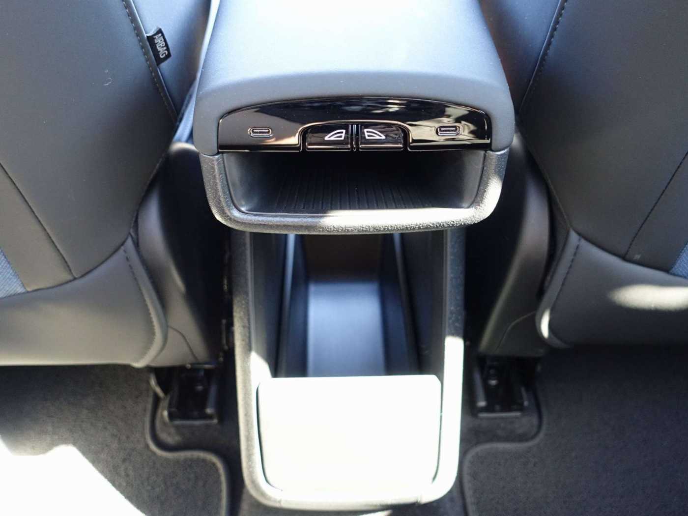 Volvo  Ultra, Single Motor Extended Range/360°/H&K