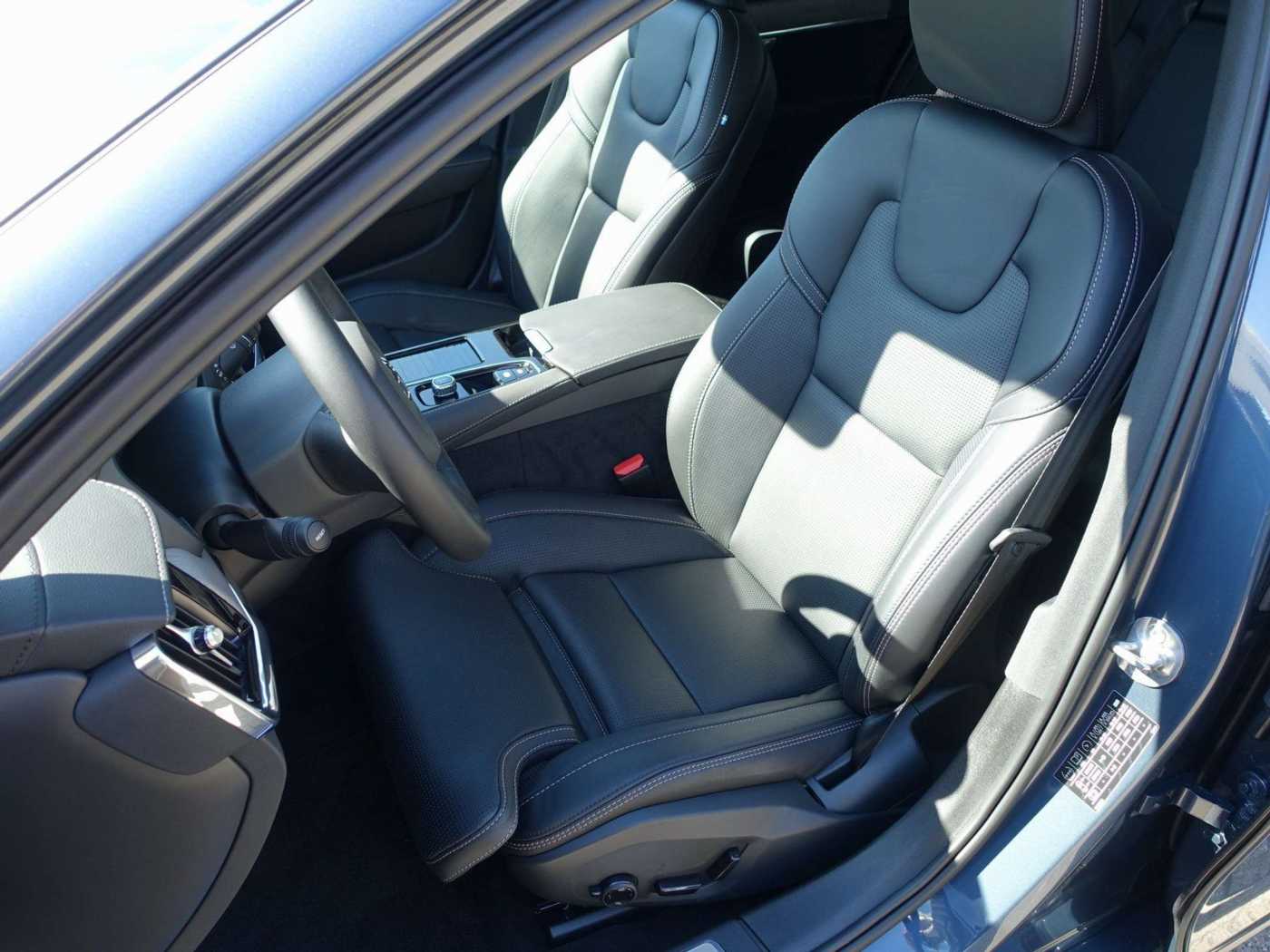 Volvo  Recharge Ultimate T8 AWD/360°/B&W/Head-Up