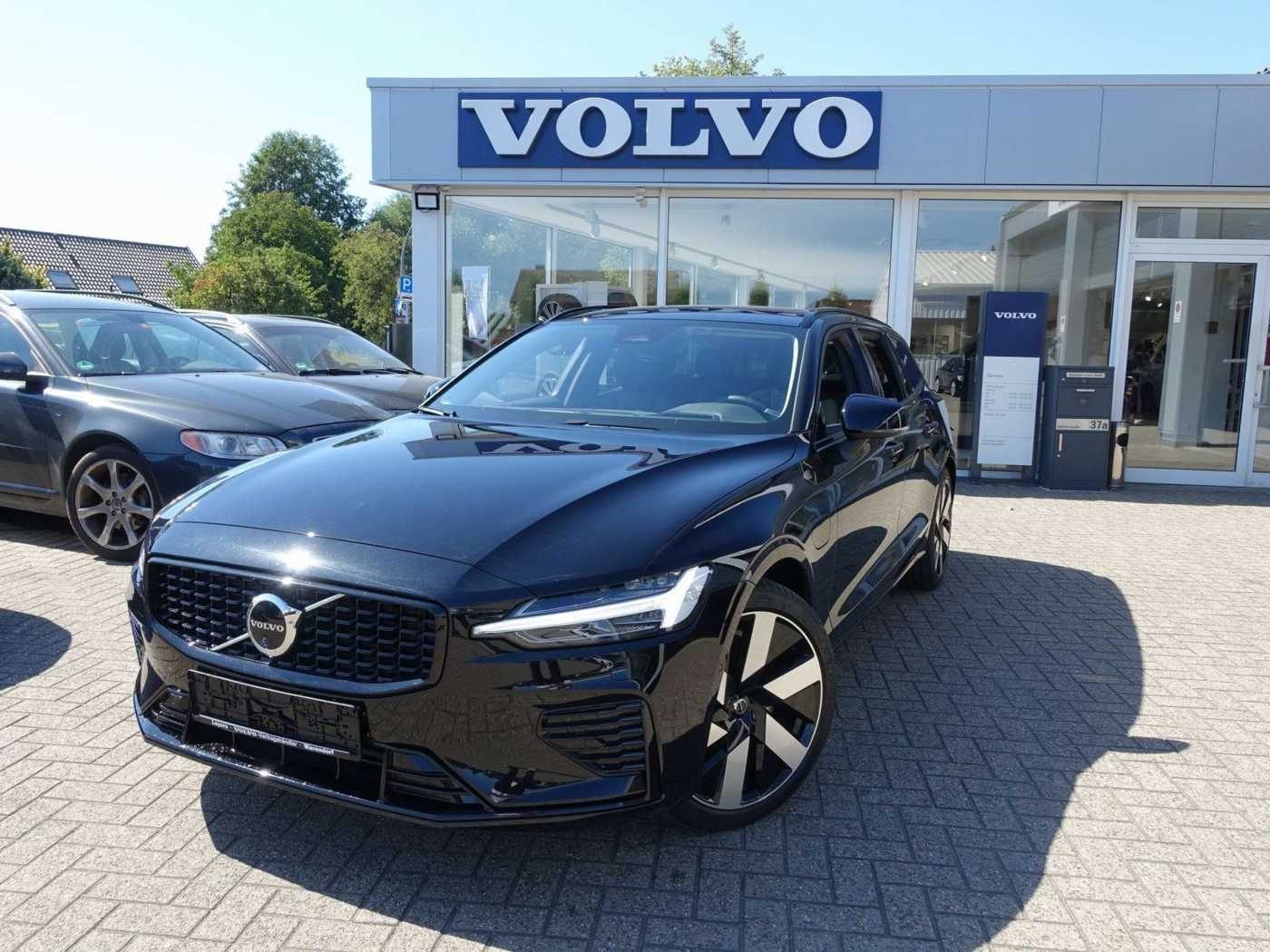 Volvo  Ultra T6 AWD/H&K/HeadUP/360°/BLIS/Memory