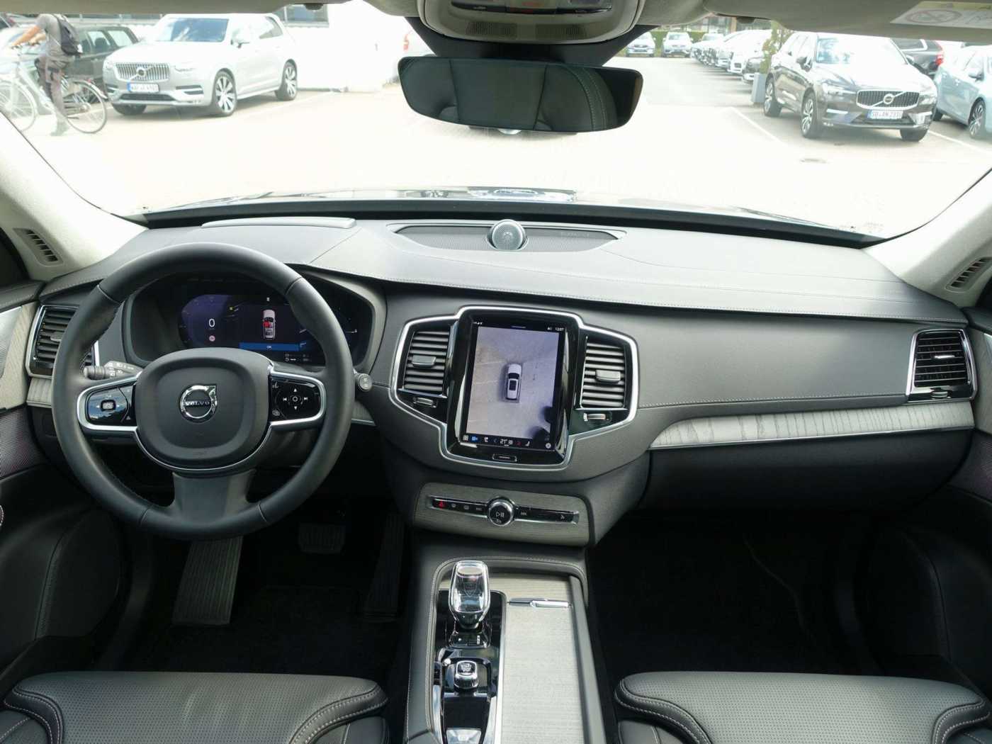 Volvo  Ultra, T8 AWD/360°/Pano/BLIS/FourC/B&W