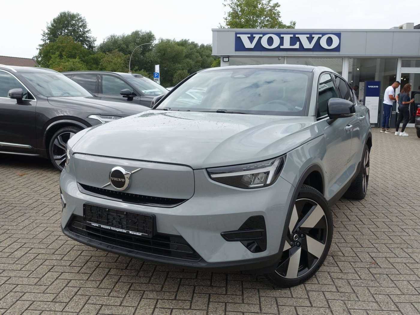 Volvo  Recharge Plus Twin Motor/BLIS/Kamera/Lenkhz.