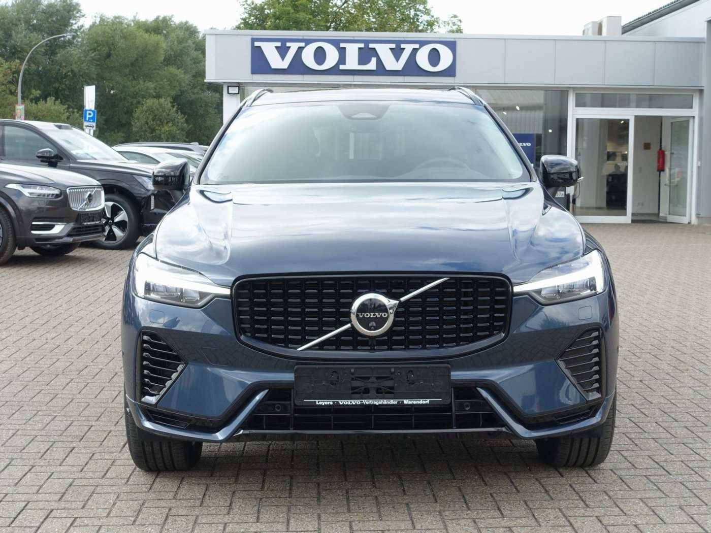 Volvo  Plus Dark T6 AWD Plug-in Hybrid 360°/BLIS