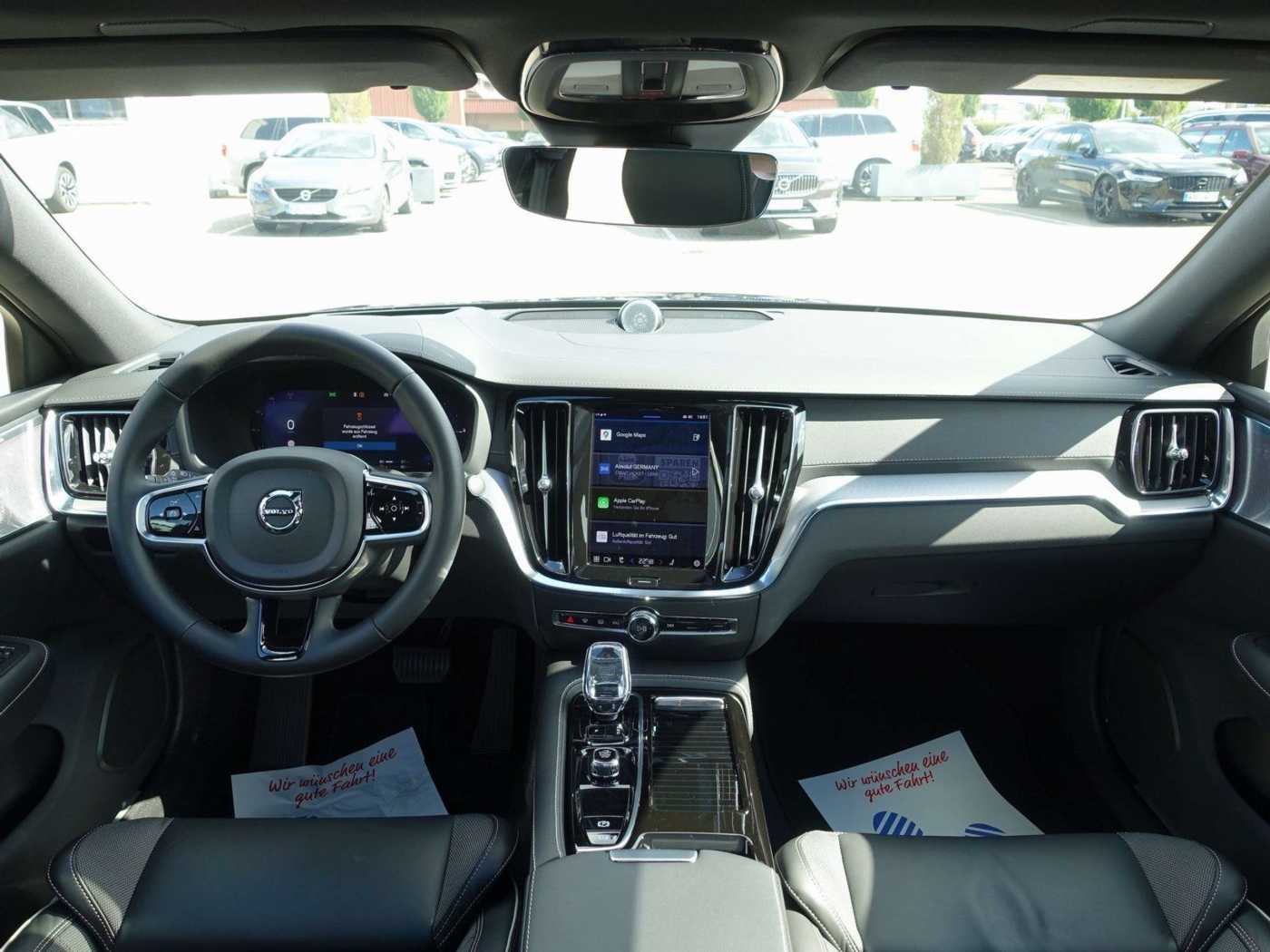 Volvo  Recharge Ultimate Dark T8 AWD 360°/B&W/HUD