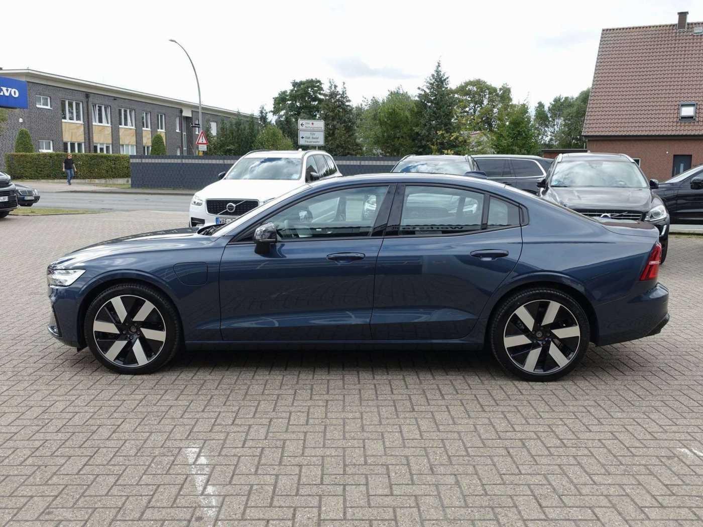 Volvo  Recharge Ultimate T8 AWD/B&W/360°/Head-UP
