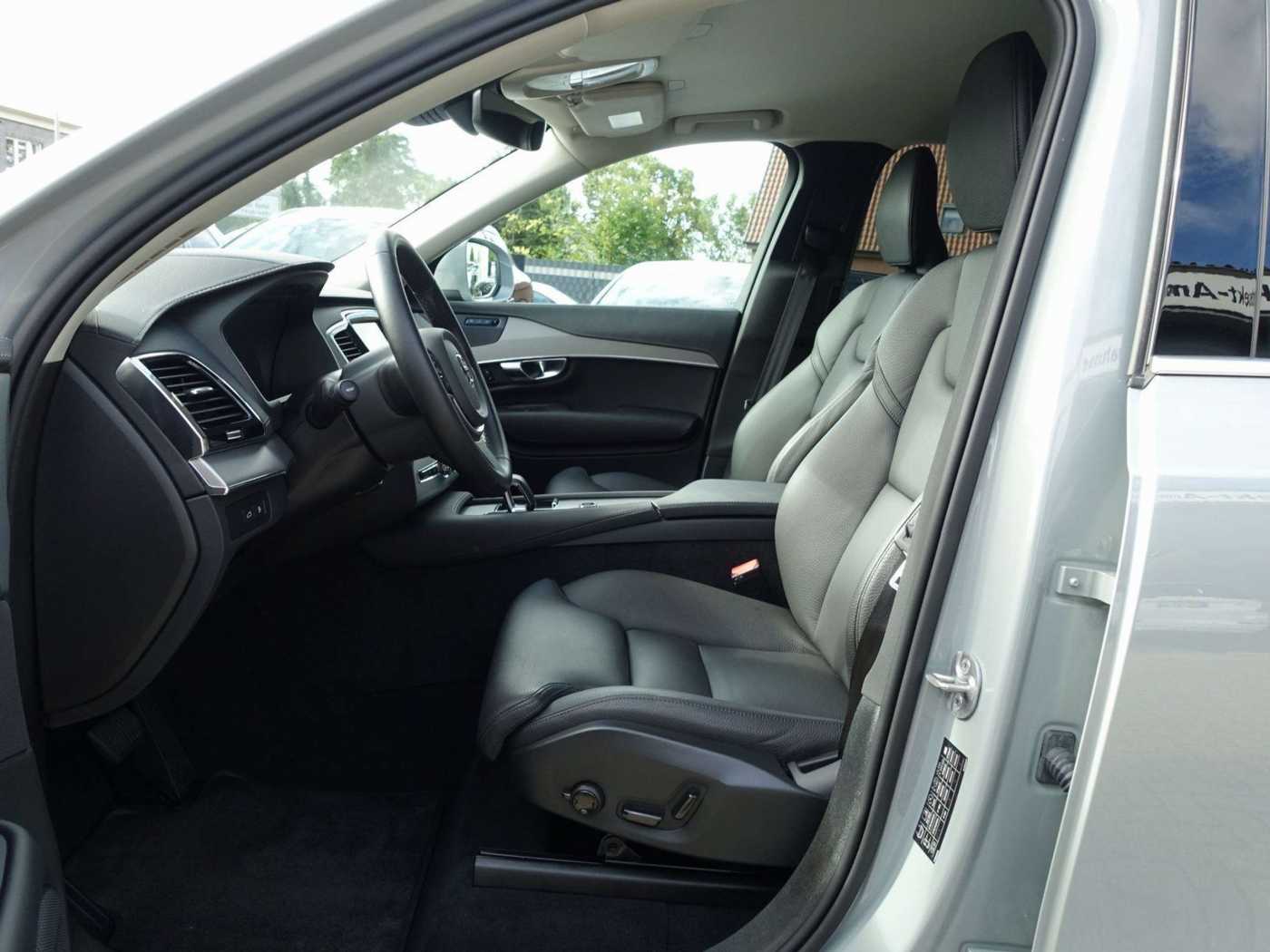 Volvo  Plus T8 AWD/Memory/Kamera/H&K/BLIS/Carplay