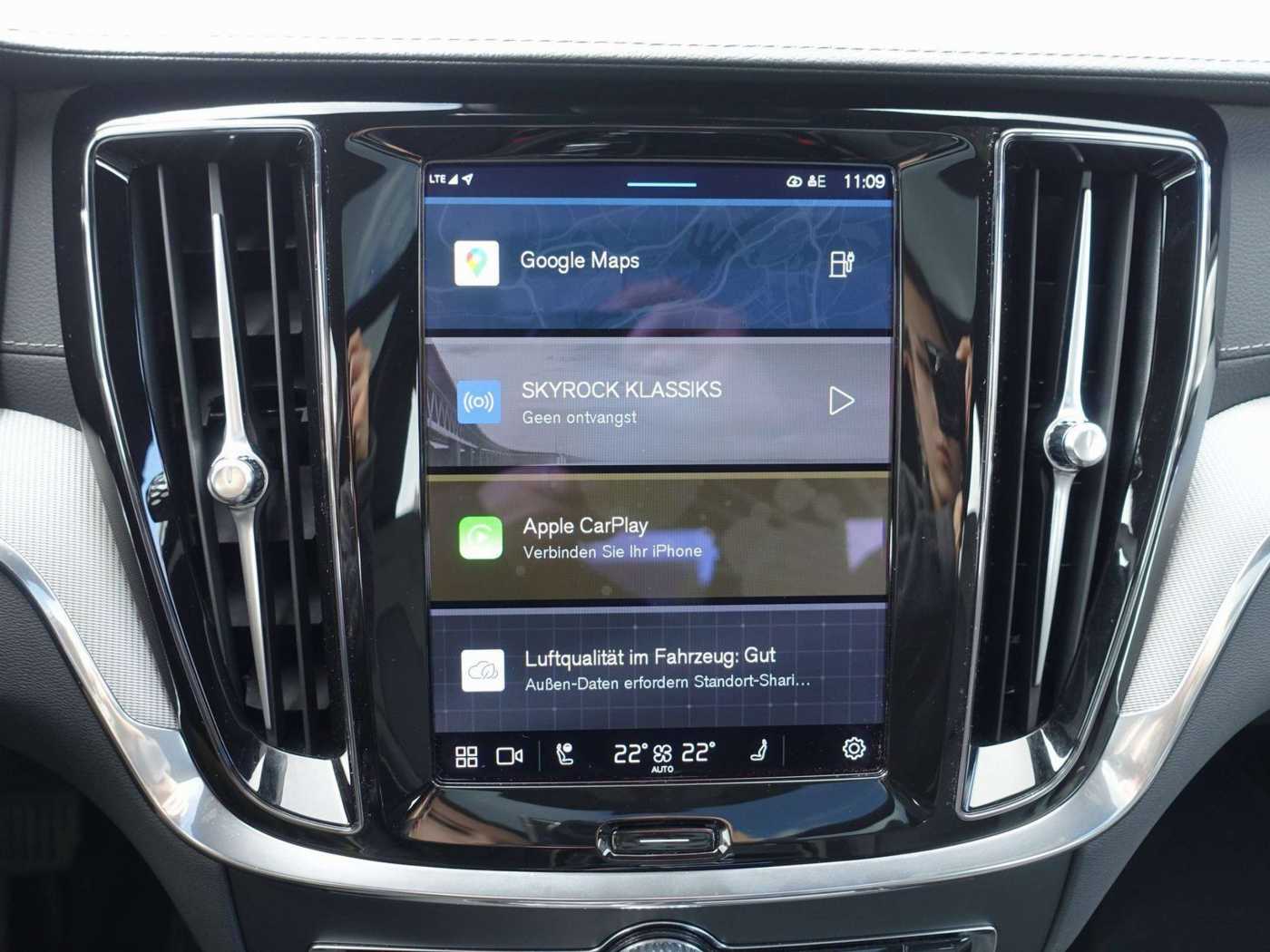 Volvo  Recharge Ultimate Dark T8 AWD HUD/B&W/PANO