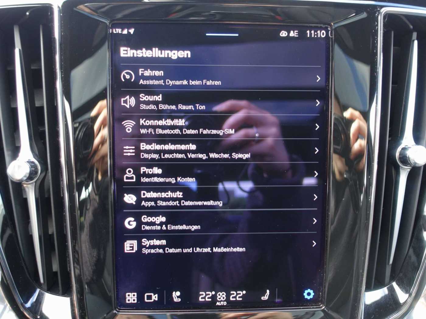 Volvo  Recharge Ultimate Dark T8 AWD HUD/B&W/PANO