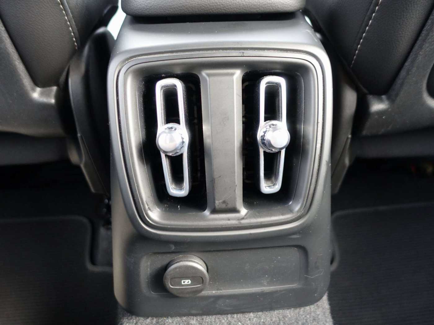Volvo  T5 Recharge Plus Dark/H&K/360°/Memory/BLS