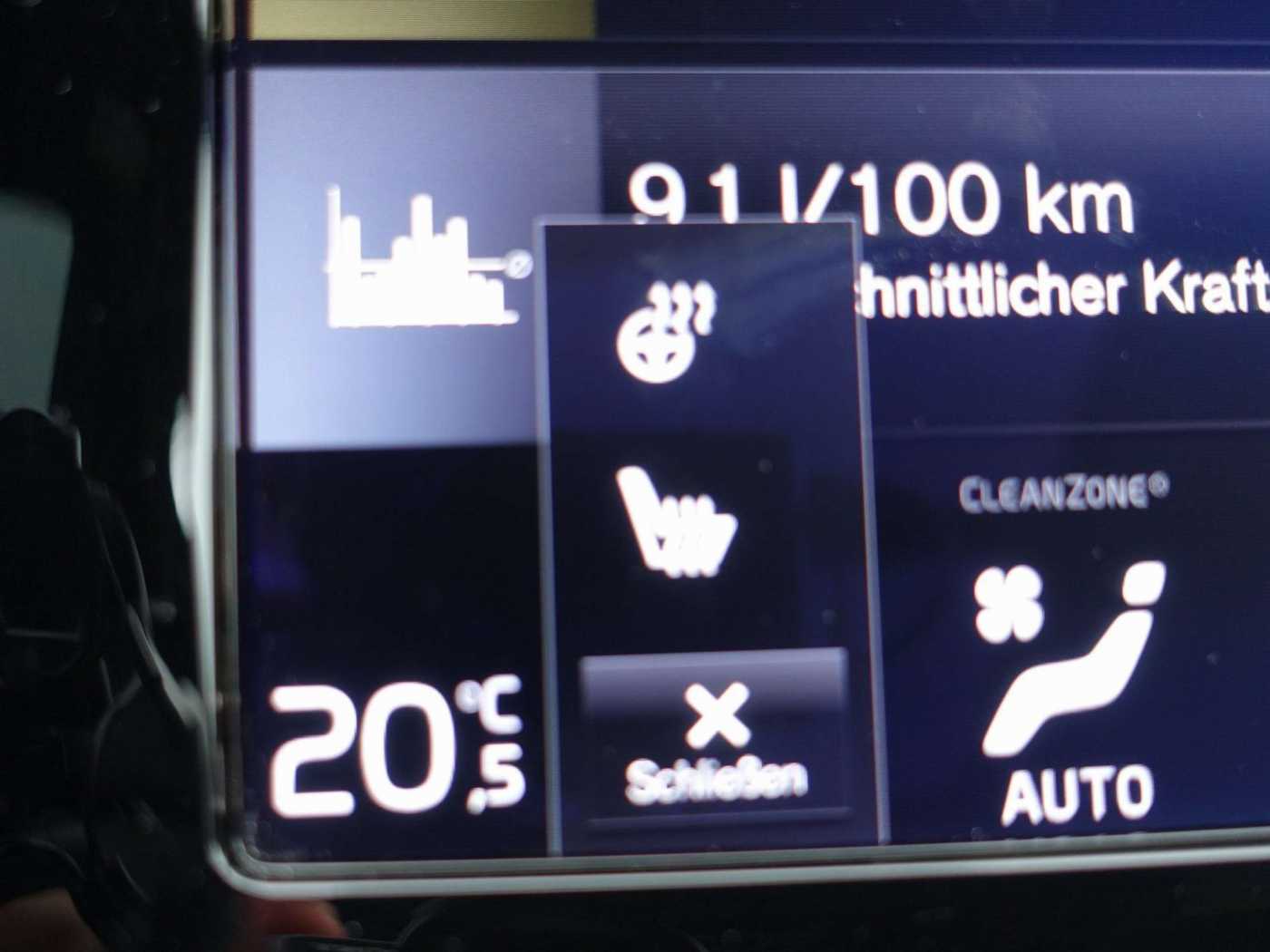 Volvo  D5 AWD R-Design/Pano/360°/AHK/FourC/BLIS