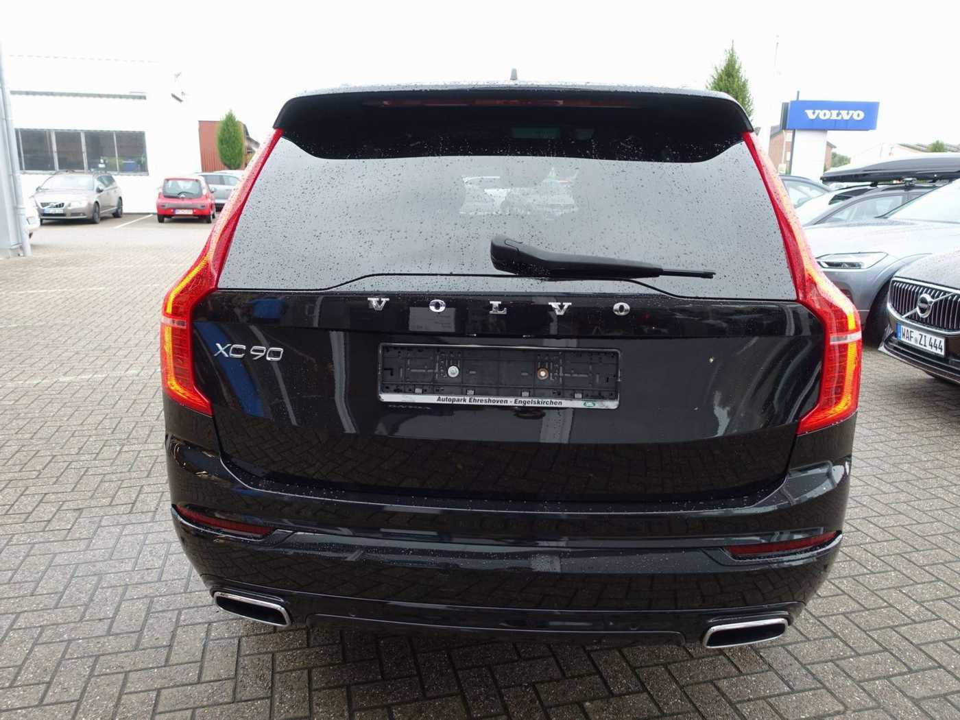 Volvo  D5 AWD R-Design/Pano/360°/AHK/FourC/BLIS